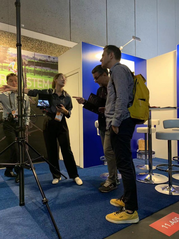 Xinbo Carbon Fiber Camera Pole at IBC show 2