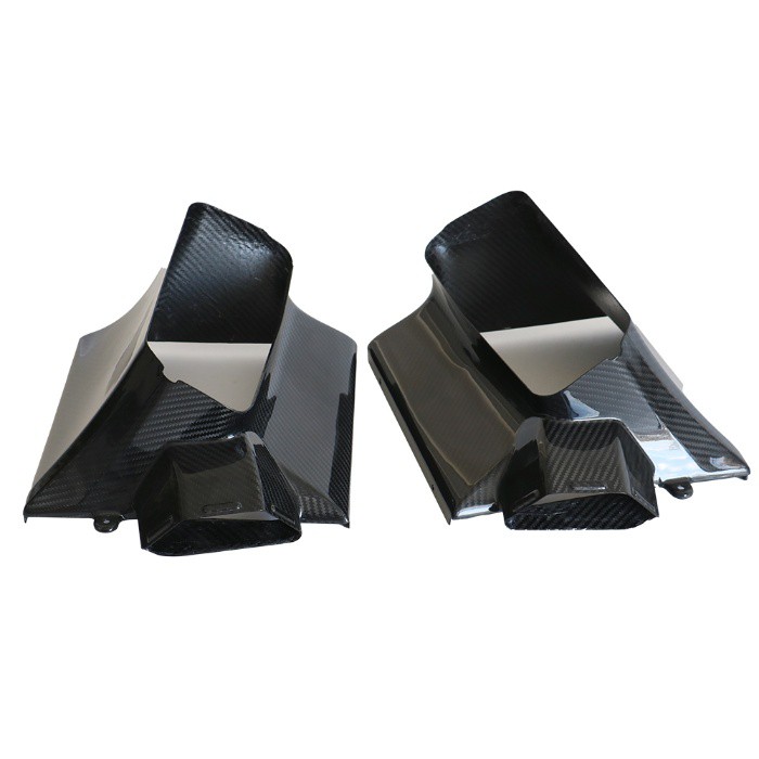 חלקי סיבי פחמן מותאמים אישית לרכב