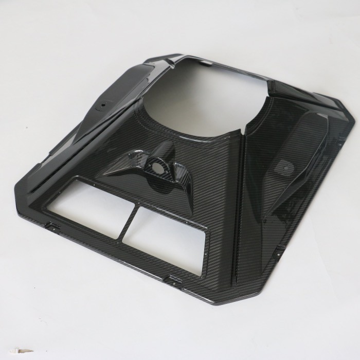 התאמה אישית של חלקי מזל"ט סיבי פחמן